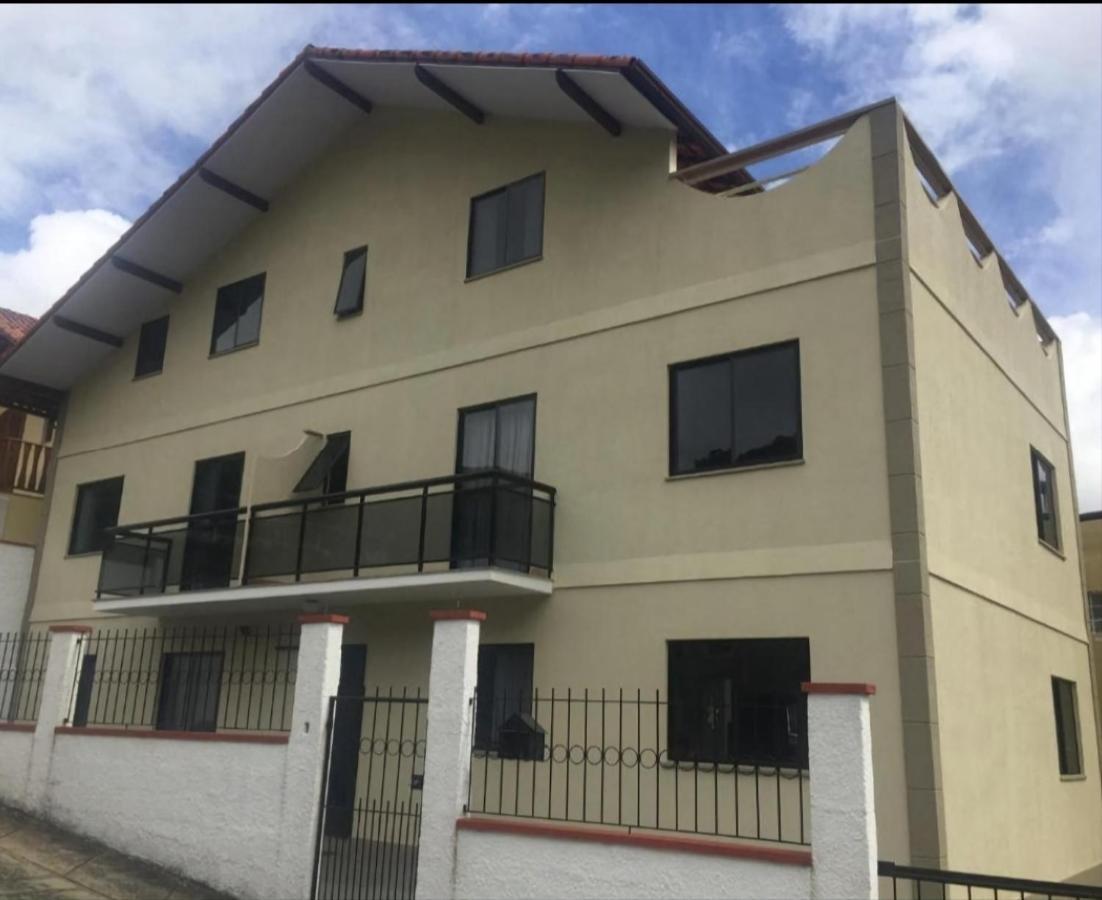 Apartamento Vista Da Montanha Nova Friburgo Kültér fotó